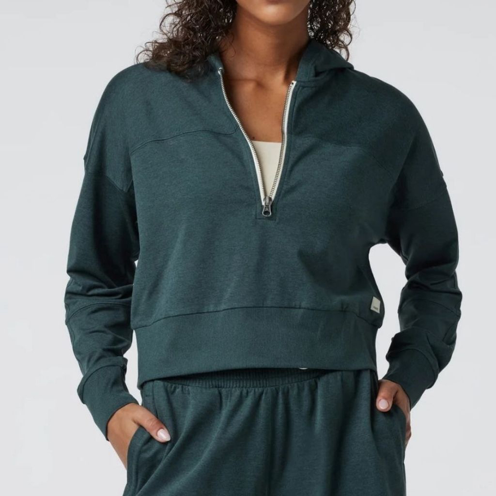 Vuori Halo Half Zip Cropped Hoodie Grove Heather dark green women's size XS